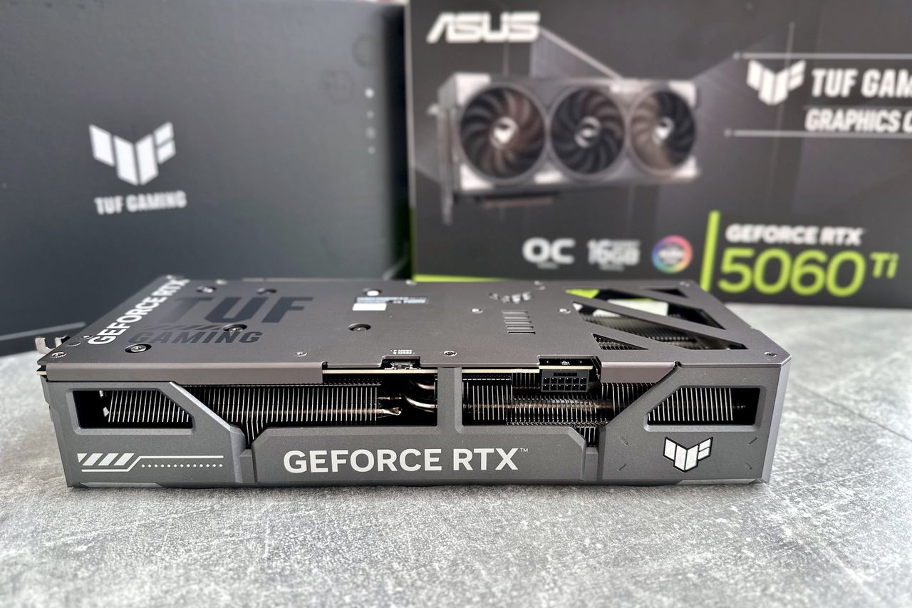 ASUS GeForce RTX 5060 Ti TUF Gaming OC TUF Gaming OC- grzbiet