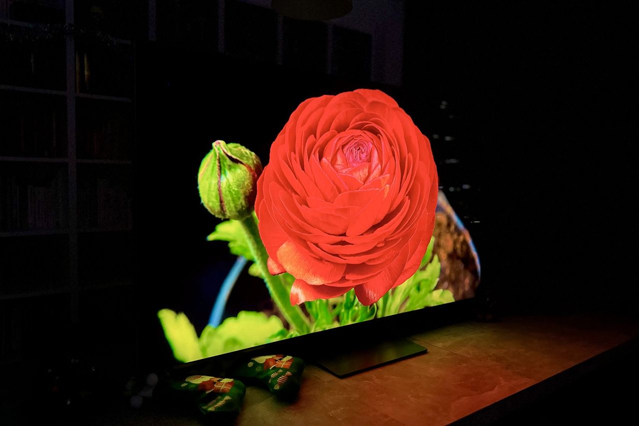 TCL 65C8K - FALD - łatwa scena