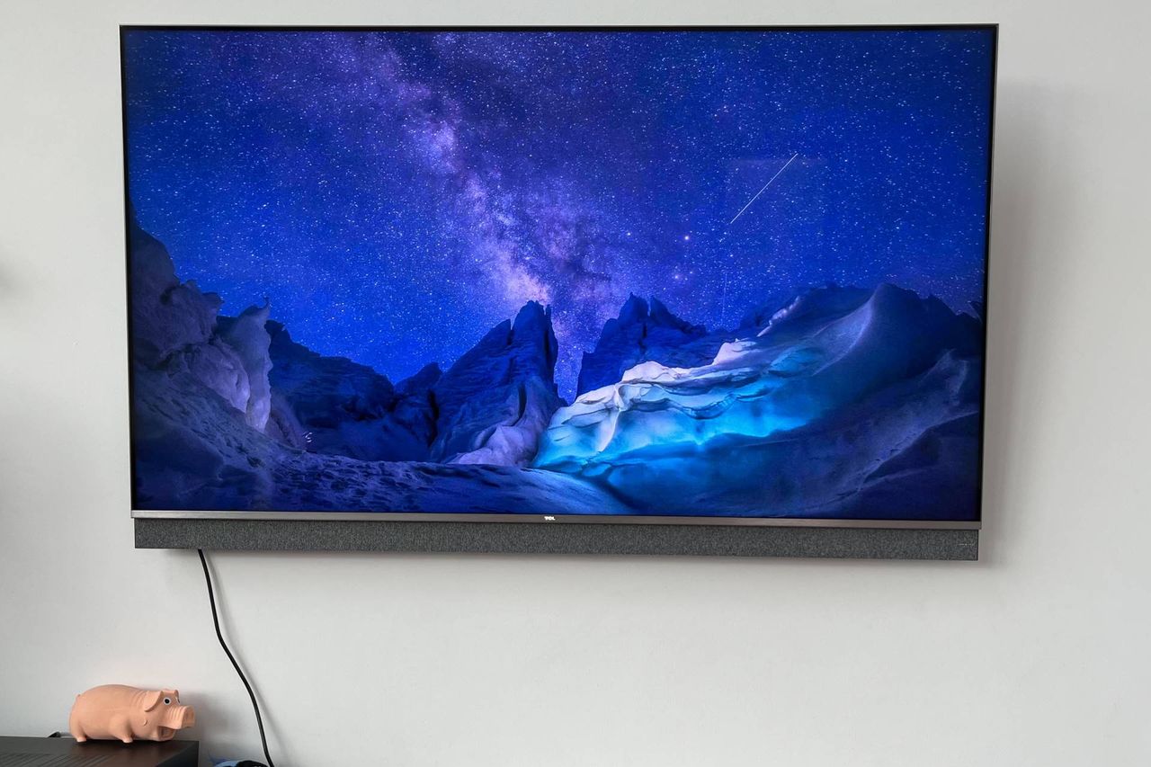 TCL 65C825 - prezentacja barw 1