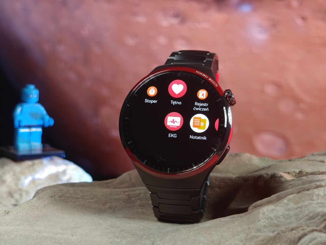 Huawei Watch 4 Pro Space Edition - duże możliwości zdrowotne