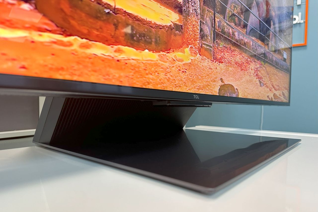 TCL 65C845 - podstawka