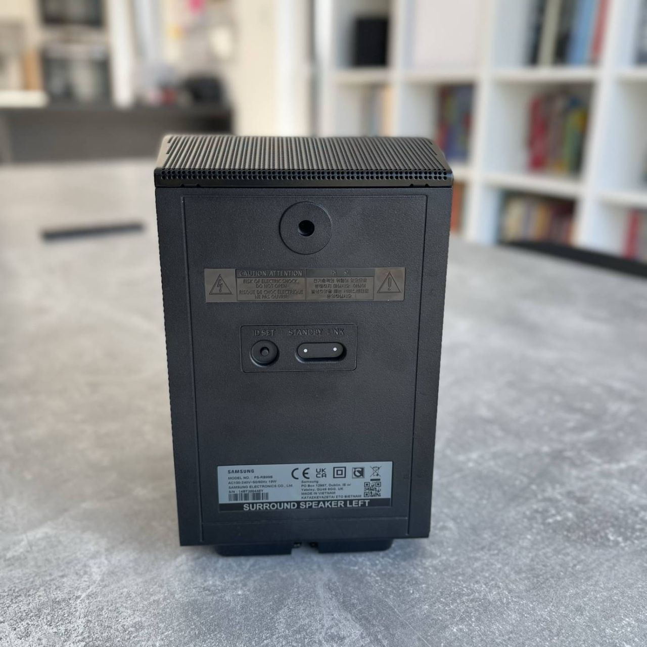 Samsung HW-Q990B - tył satelity