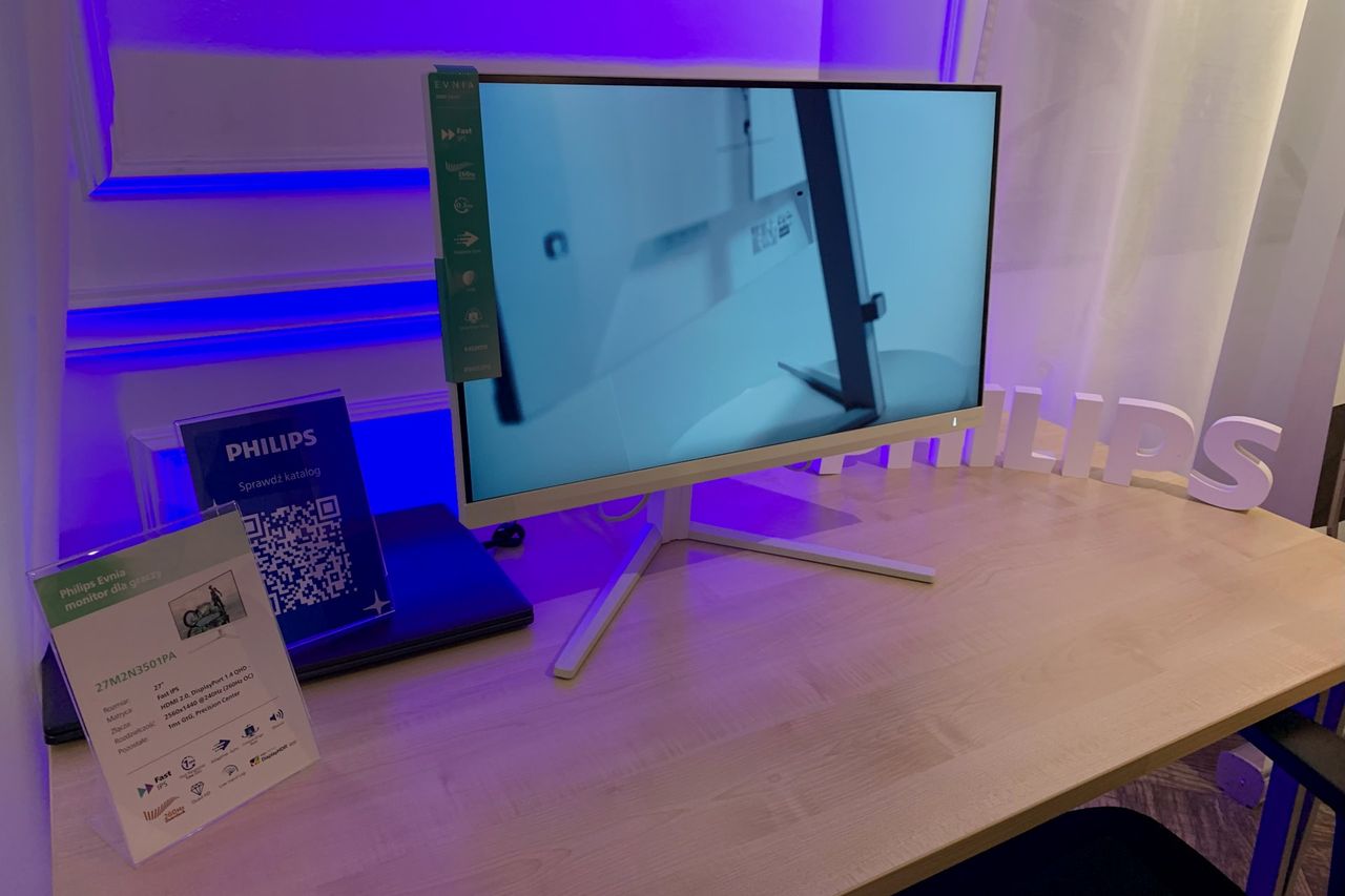 Prezentacja monitorów Philips i AOC - monitor 3