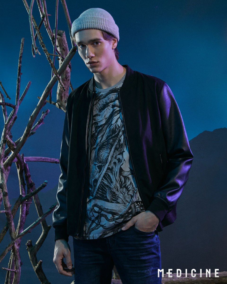 bestiariusz+logotyp_1920x2400_7