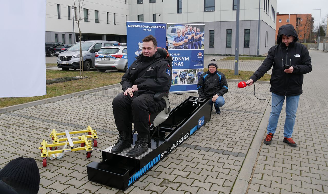 Policja, symulator dachowania, starosta