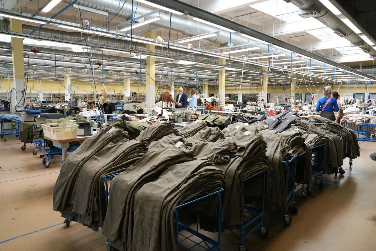 Fabryka tętni życiem 