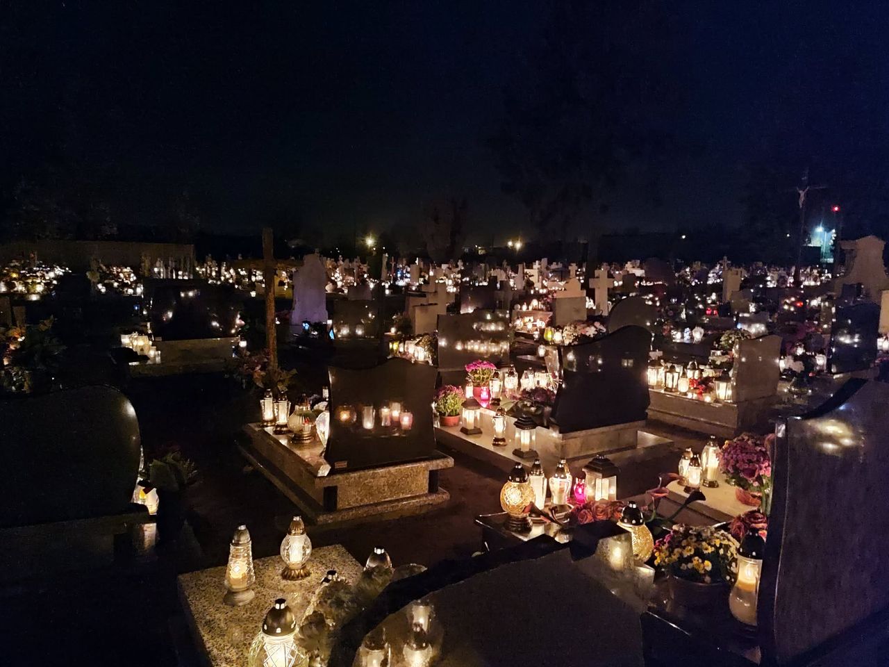 Cmentarz w Osieku nad Notecią, Wszystkich Świętych