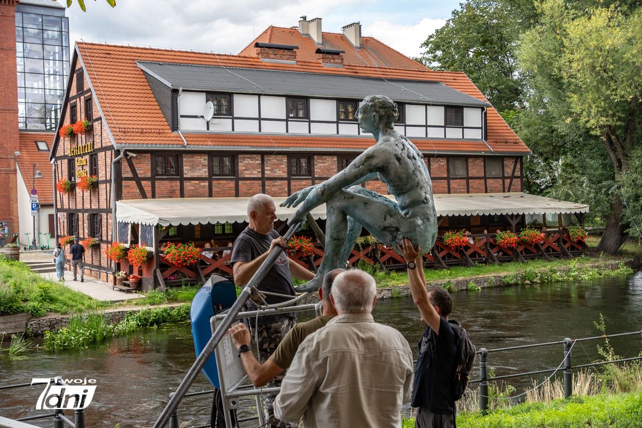 Bydgoszcz, Wioślarz, rzeźba, Wyspa Młyńska