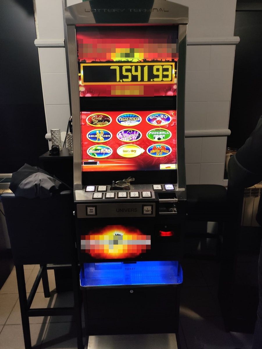 Policjanci zlikwidowali nielegalny salon gier