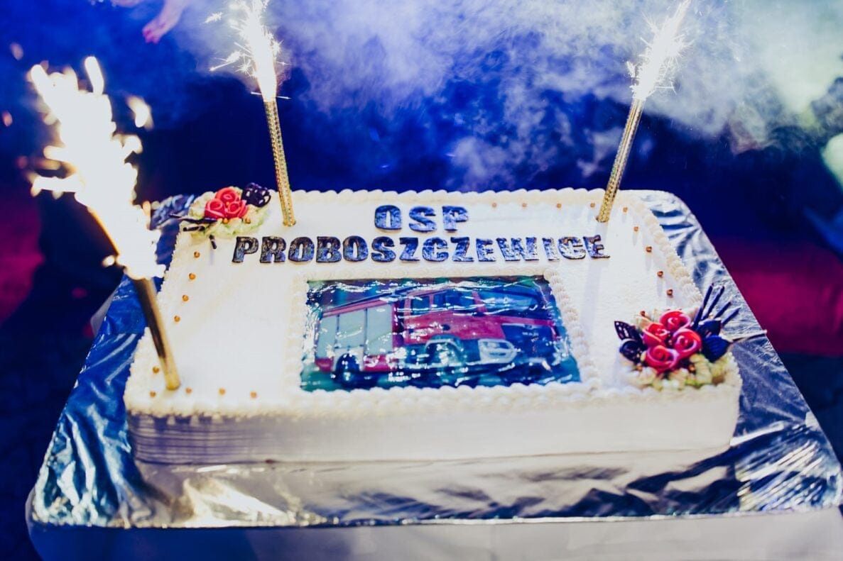 Nowy samochód w jednostce