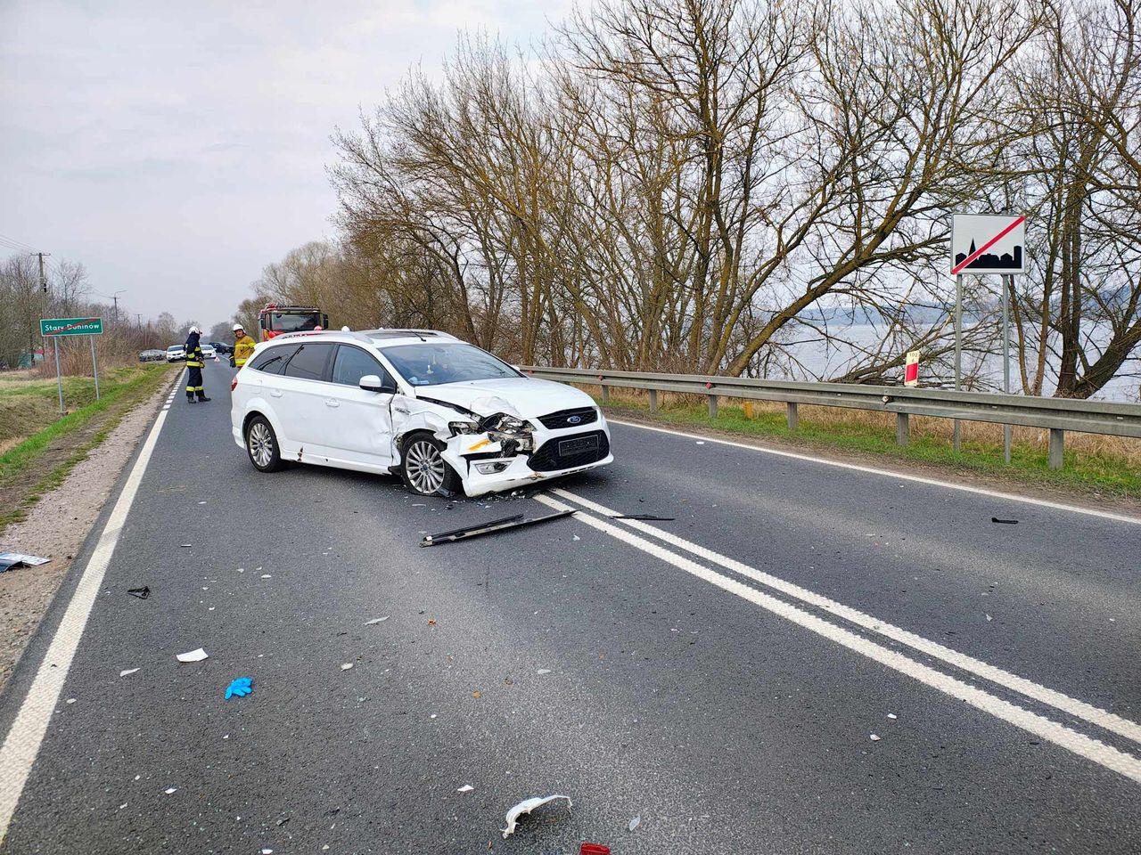 Zdarzenie drogowe w Starym Duninowie
