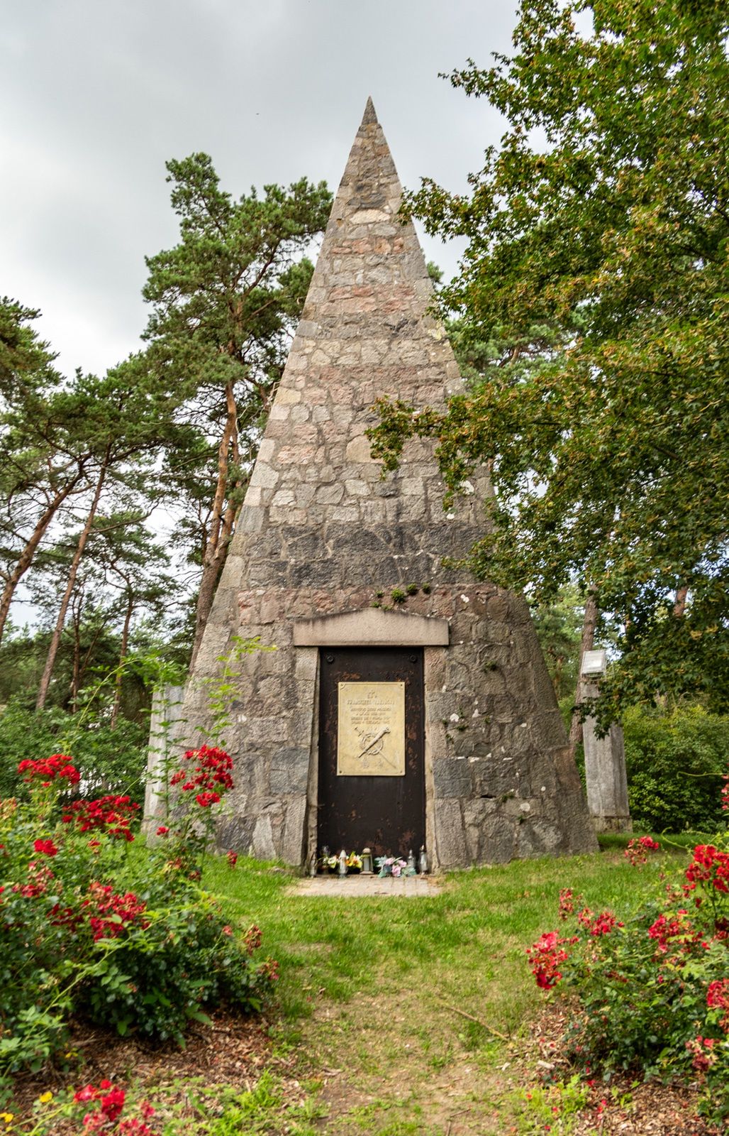 Piramida, Wągrowiec