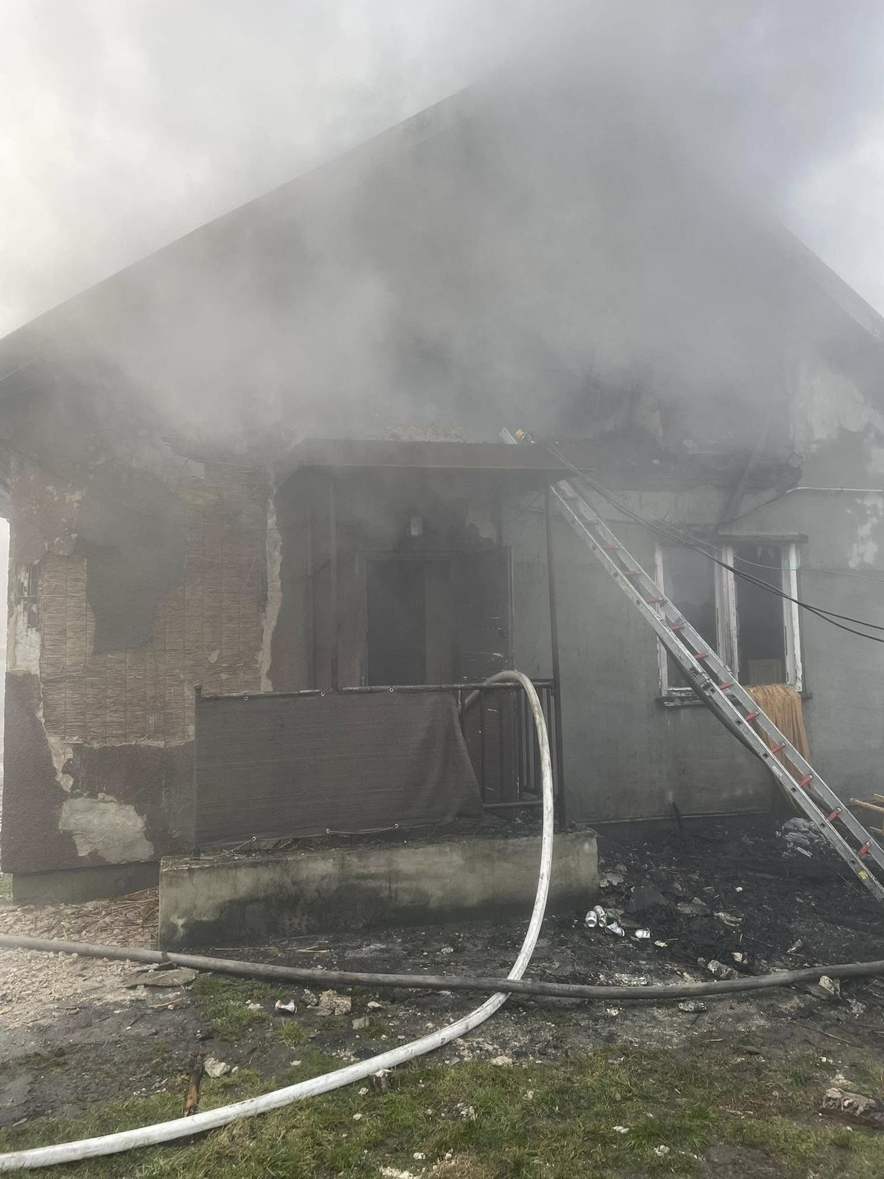 Pożar domu jednorodzinnego