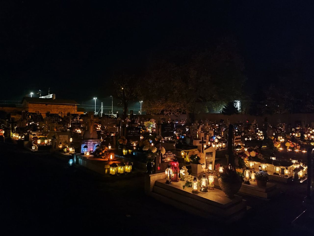 Cmentarz w Osieku nad Notecią, Wszystkich Świętych