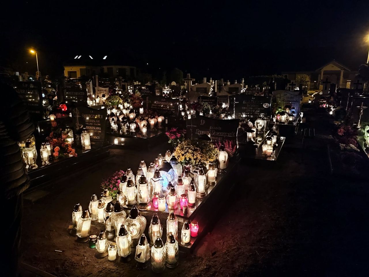 Cmentarz w Osieku nad Notecią, Wszystkich Świętych