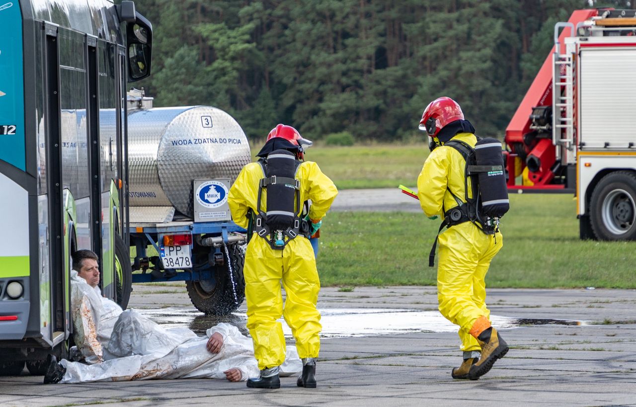 Ćwiczenia na lotnisku w Pile.