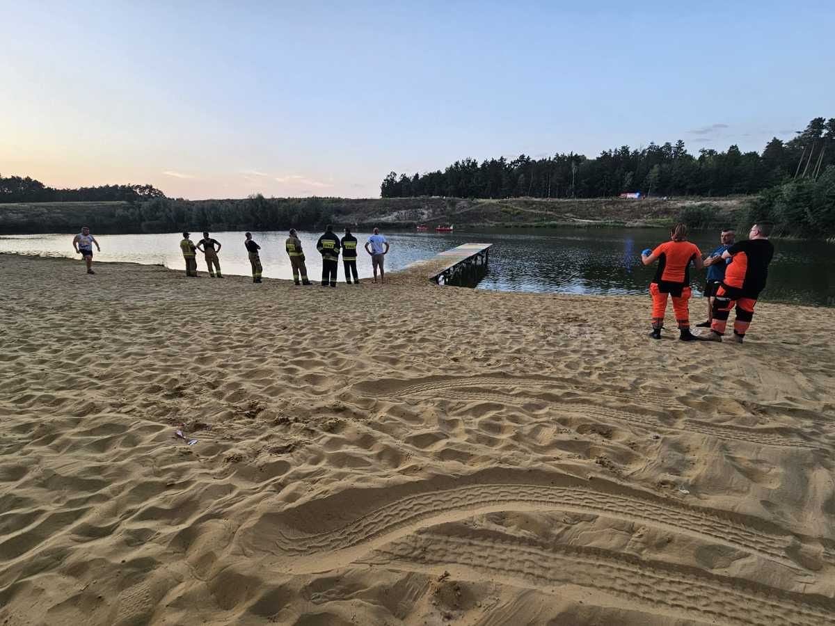 Tragiczny weekend w wodzie i na drogach