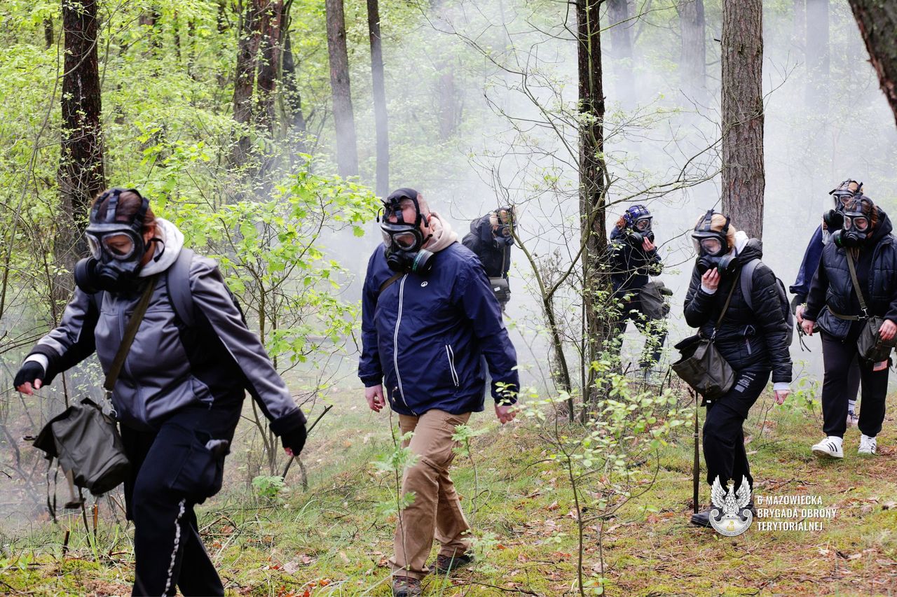 Samorządowcy na poligonie