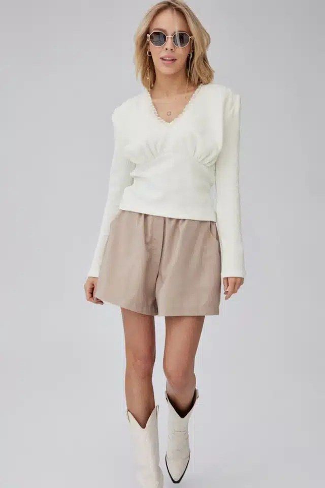 sweter-flora-z-falbankami