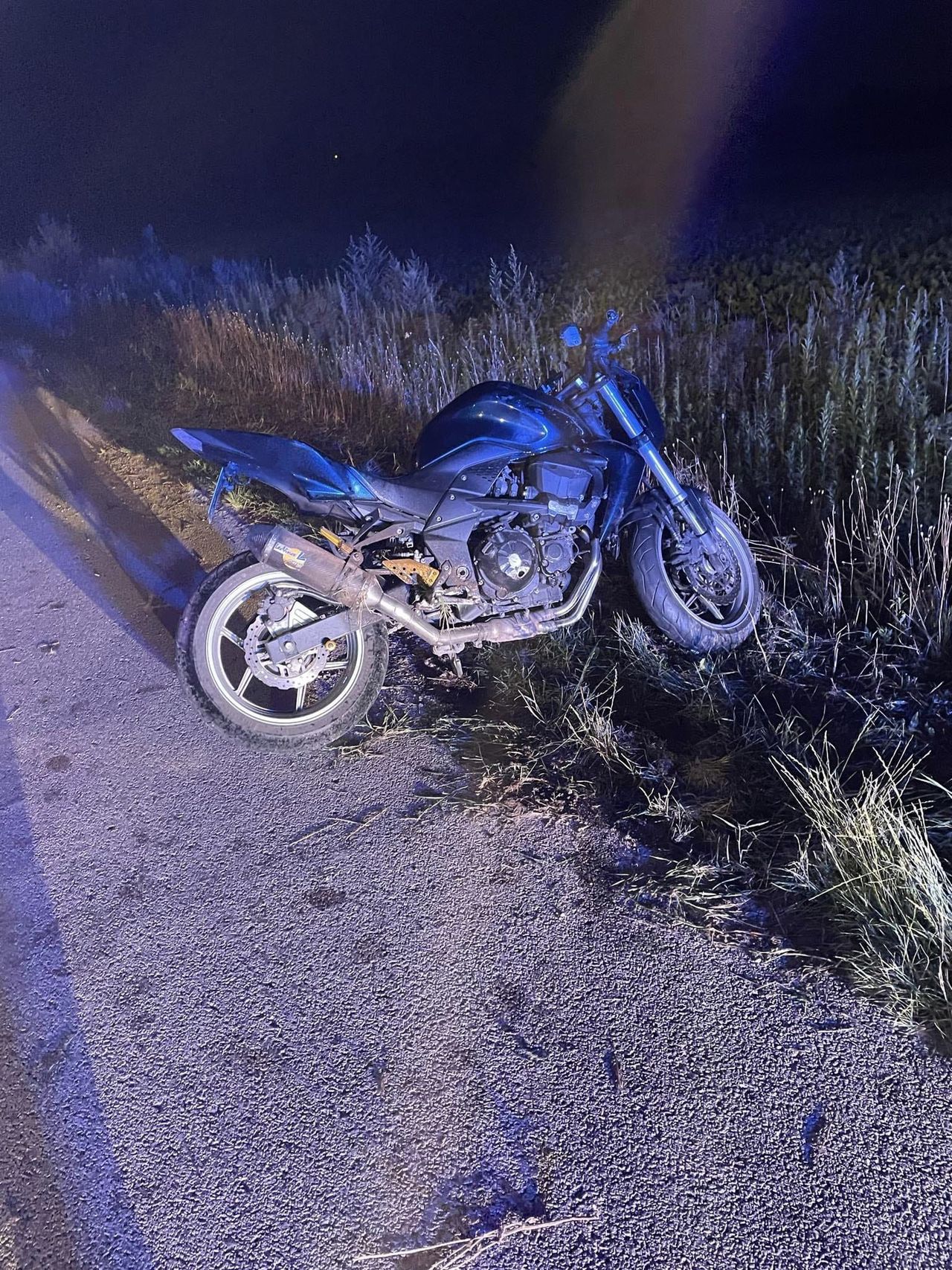 Zderzenie motocyklisty z sarną