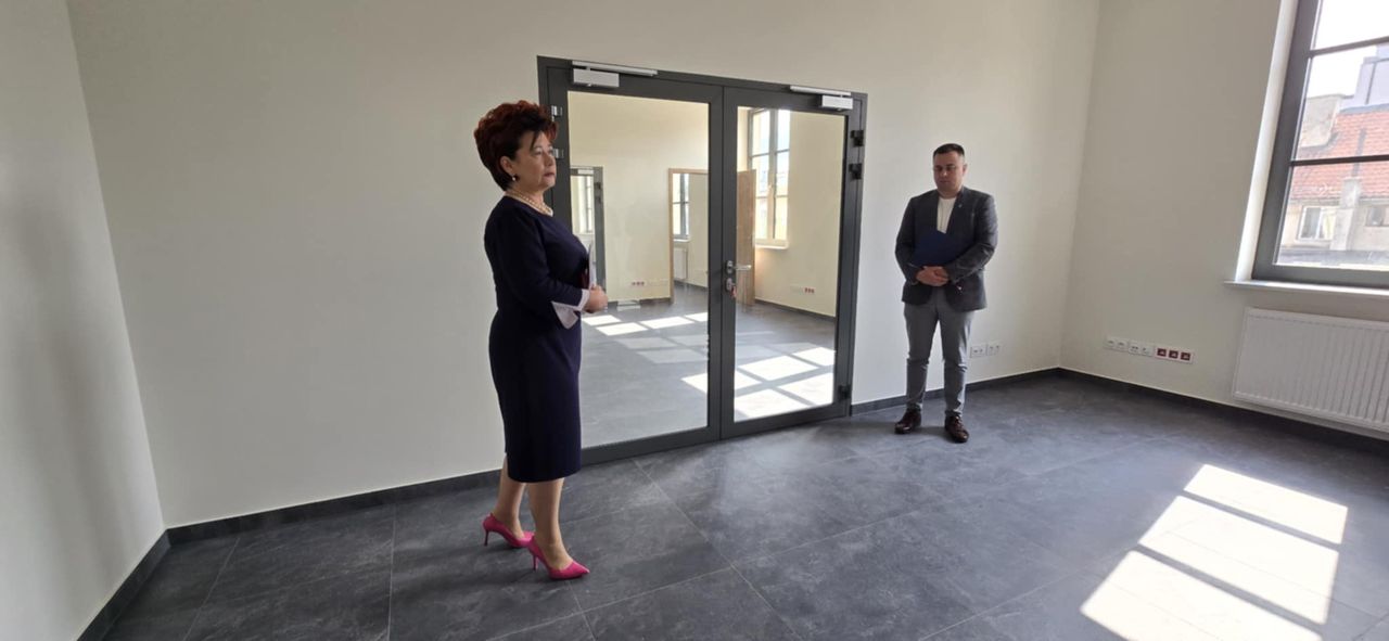 Prawe skrzydło Urzędu Stanu Cywilnego 