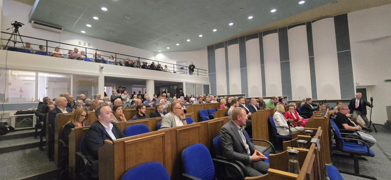 Nadzwyczajna sesja rady miasta Płocka