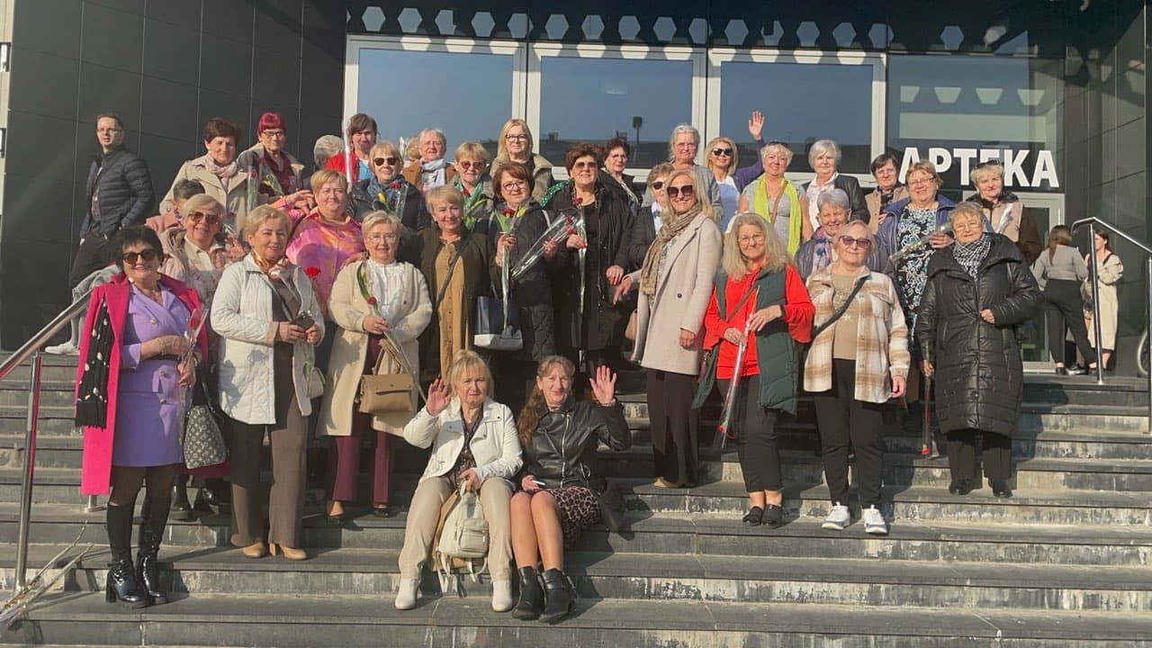 Dzień kobiet w Stowarzyszeniu Aktywny Senior 