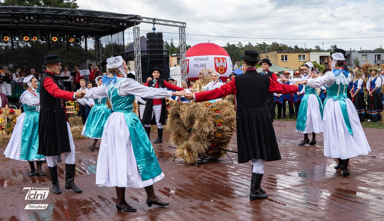 Dożynki w Dziembówku i Dziembowie