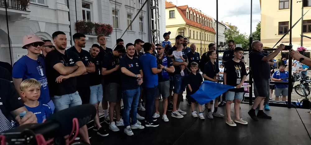 Przywitanie Mistrzów 