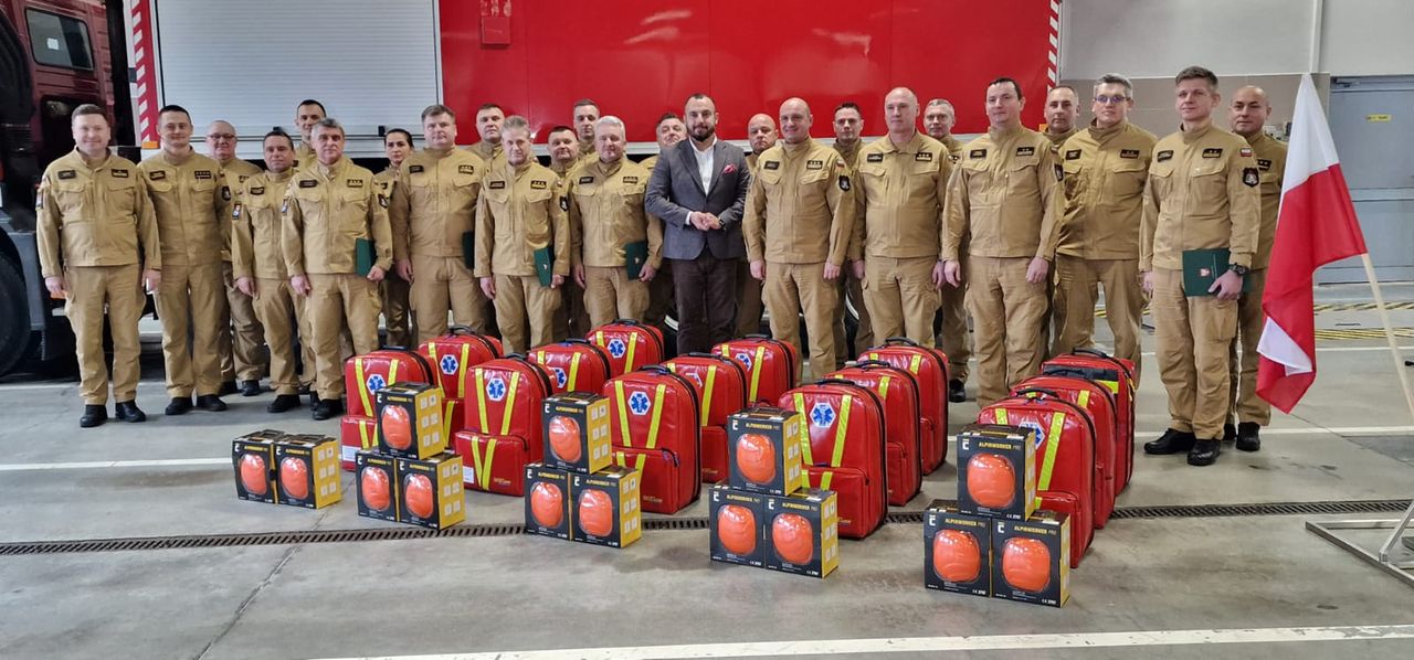 MAZOWIECKIE KOMENDY PSP ZE WSPARCIEM SAMORZĄDU MAZOWSZA