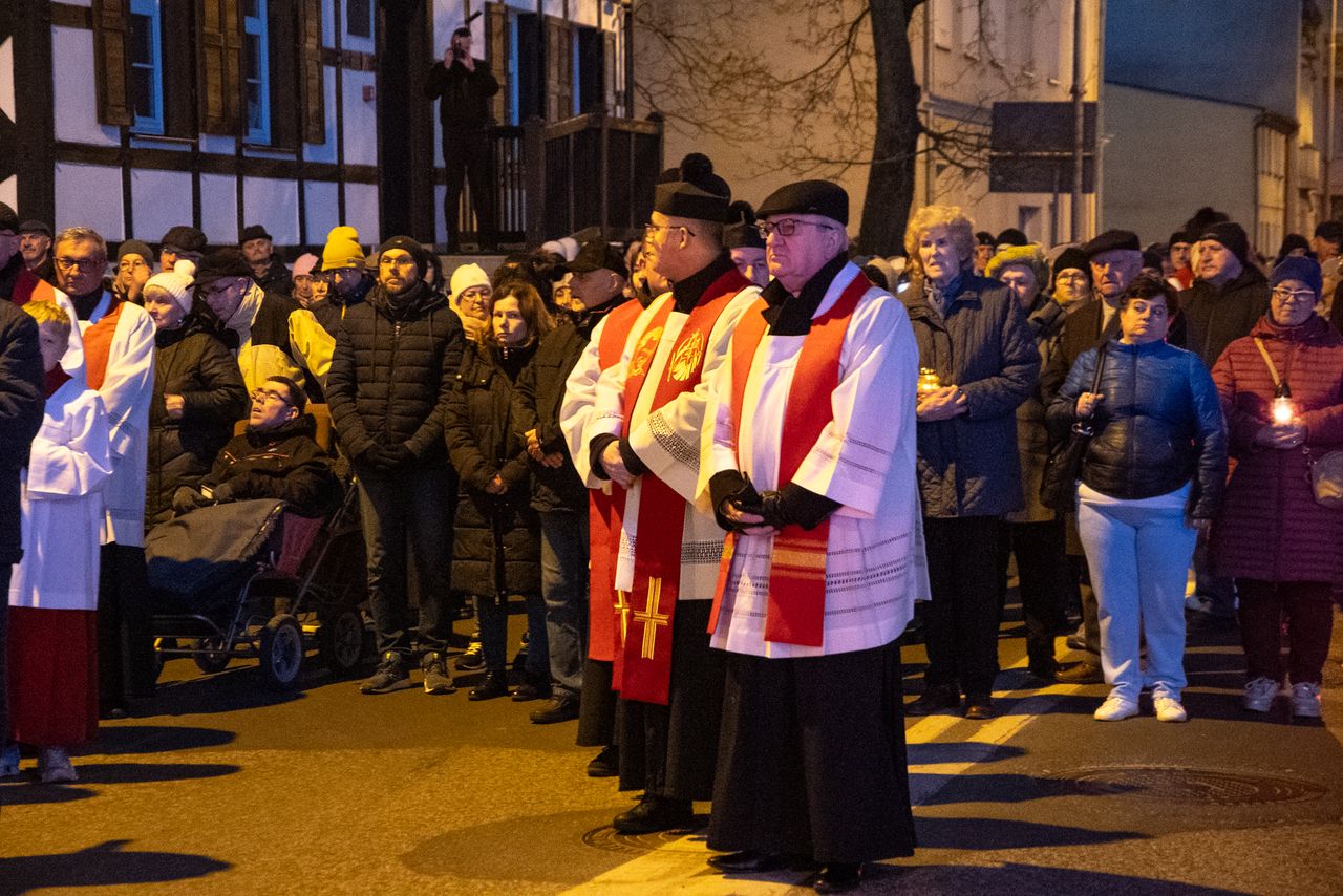 Pilska Droga Krzyżowa, Wielkanoc, Piła