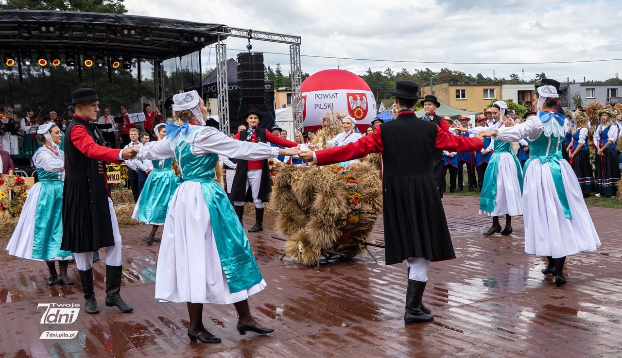 Dożynki w Dziembówku i Dziembowie