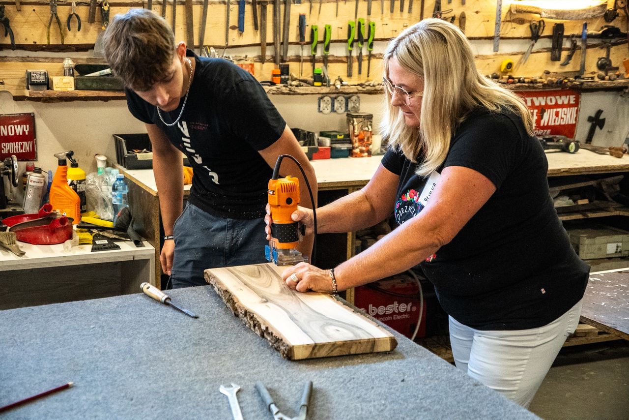 Dobrzyca, deski, warsztaty, KGW