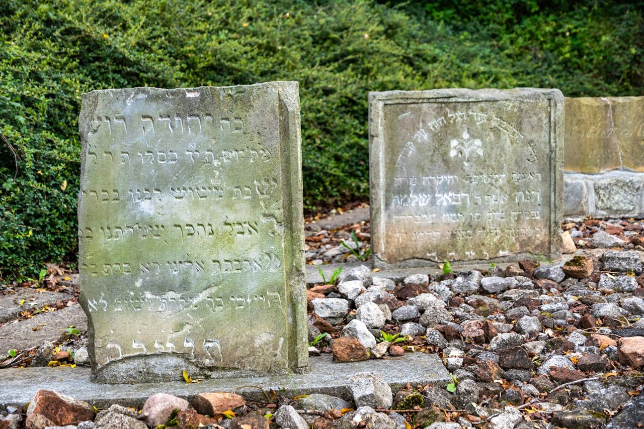 Ryczywół, cmentarz żydowski