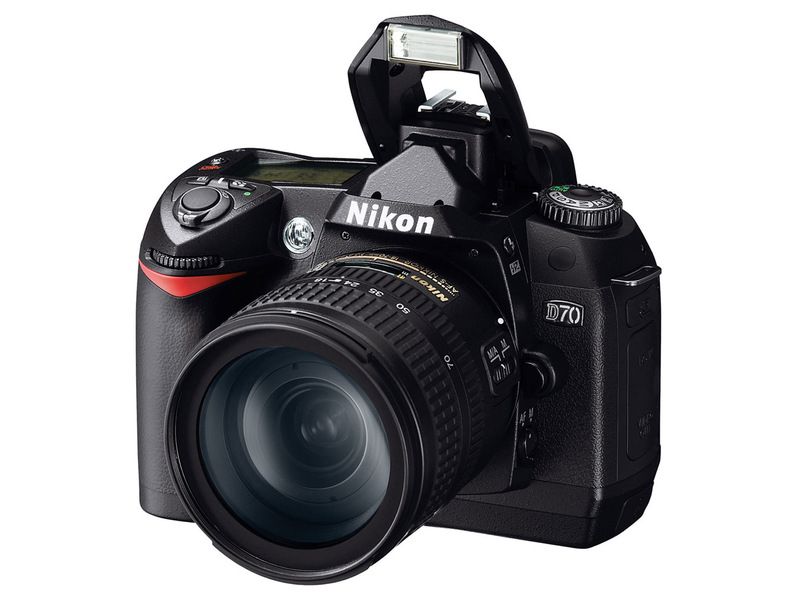Nikon D70 1