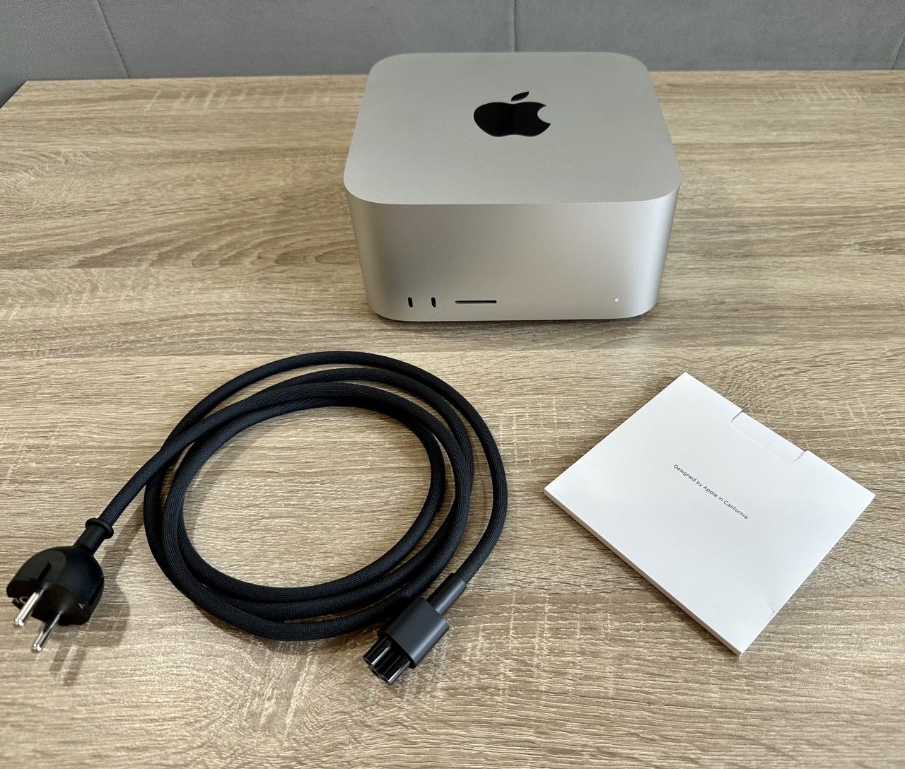 Mac studio co w pudełku?