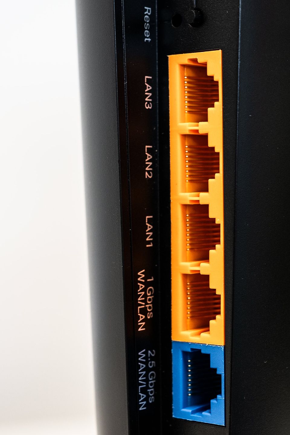 TP-Link Archer AX 80 - złącza