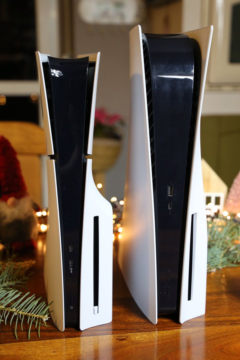PS5 Slim vs PS5 - porównanie
