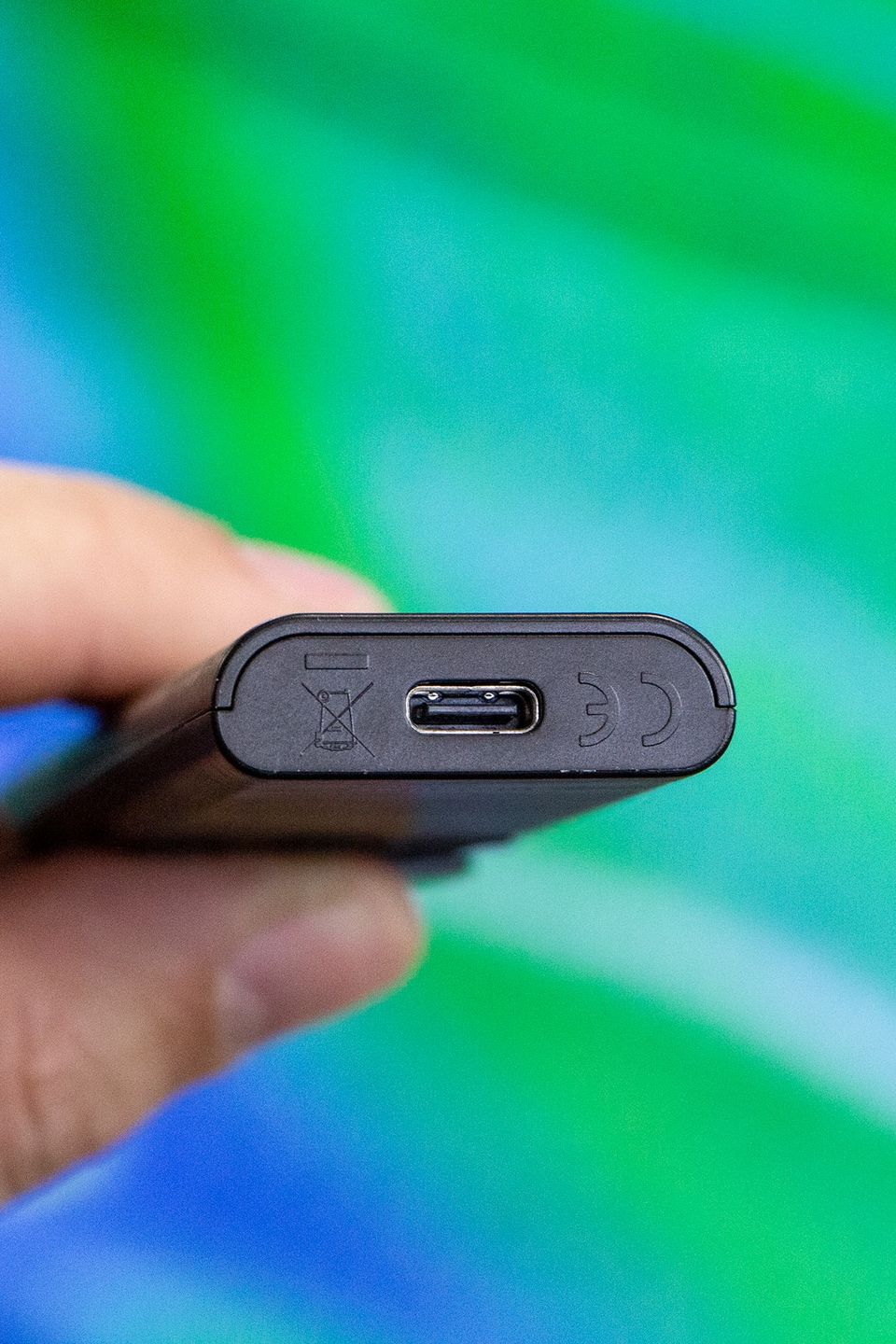 Samsung Neo QLED QN95B - złącze zasilania