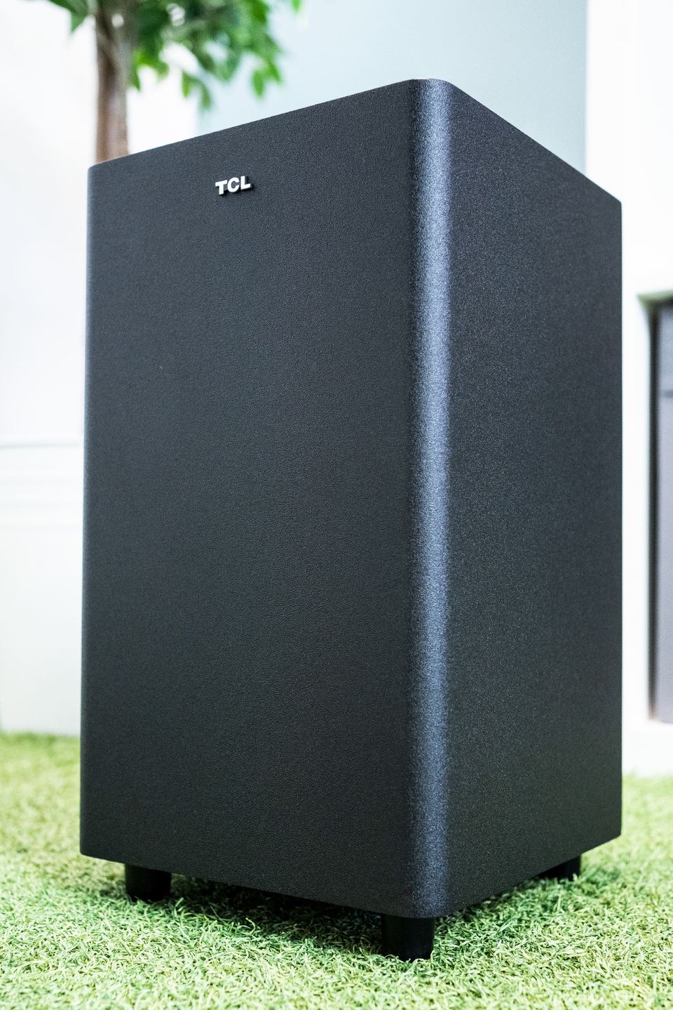 TCL TS-8132 - Soundbar z subwooferem - subwoofer z profilu