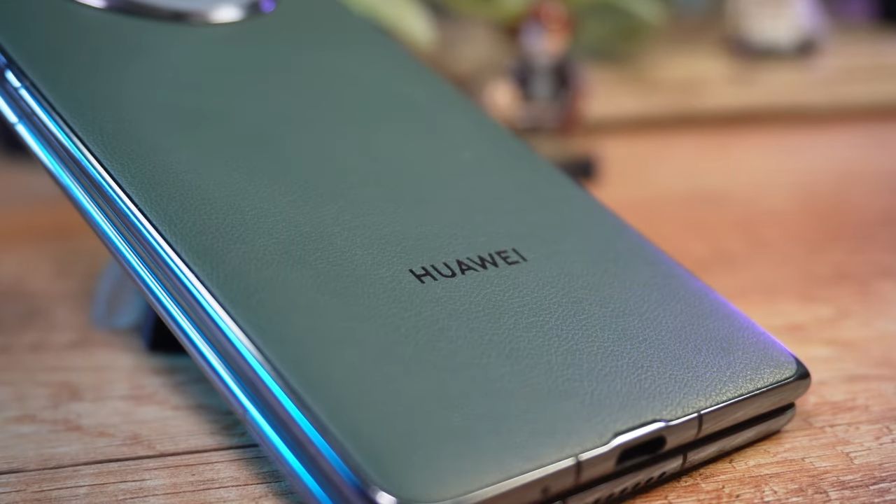 Huawei Mate X3