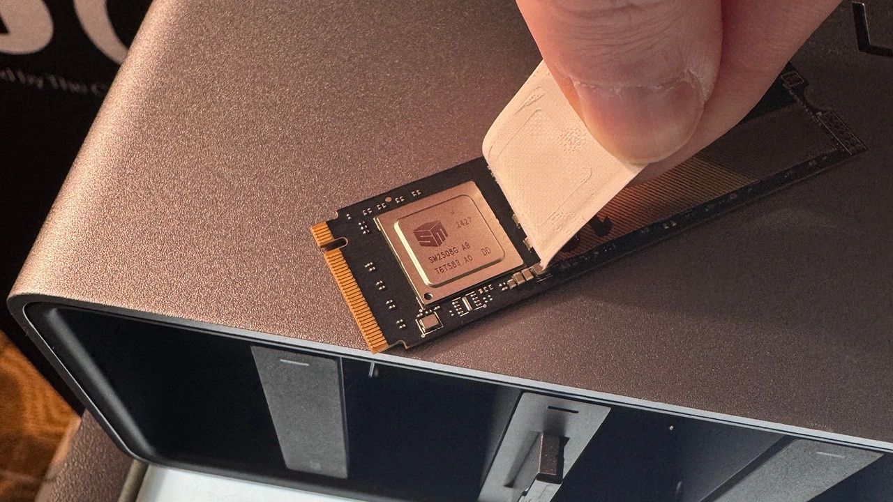 Lexar NM1090 PRO
