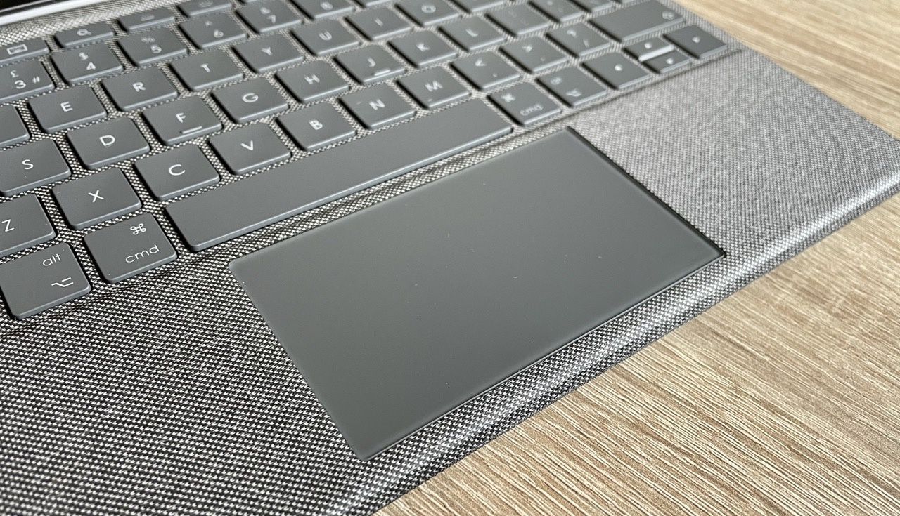 logitech combo touch gładzik