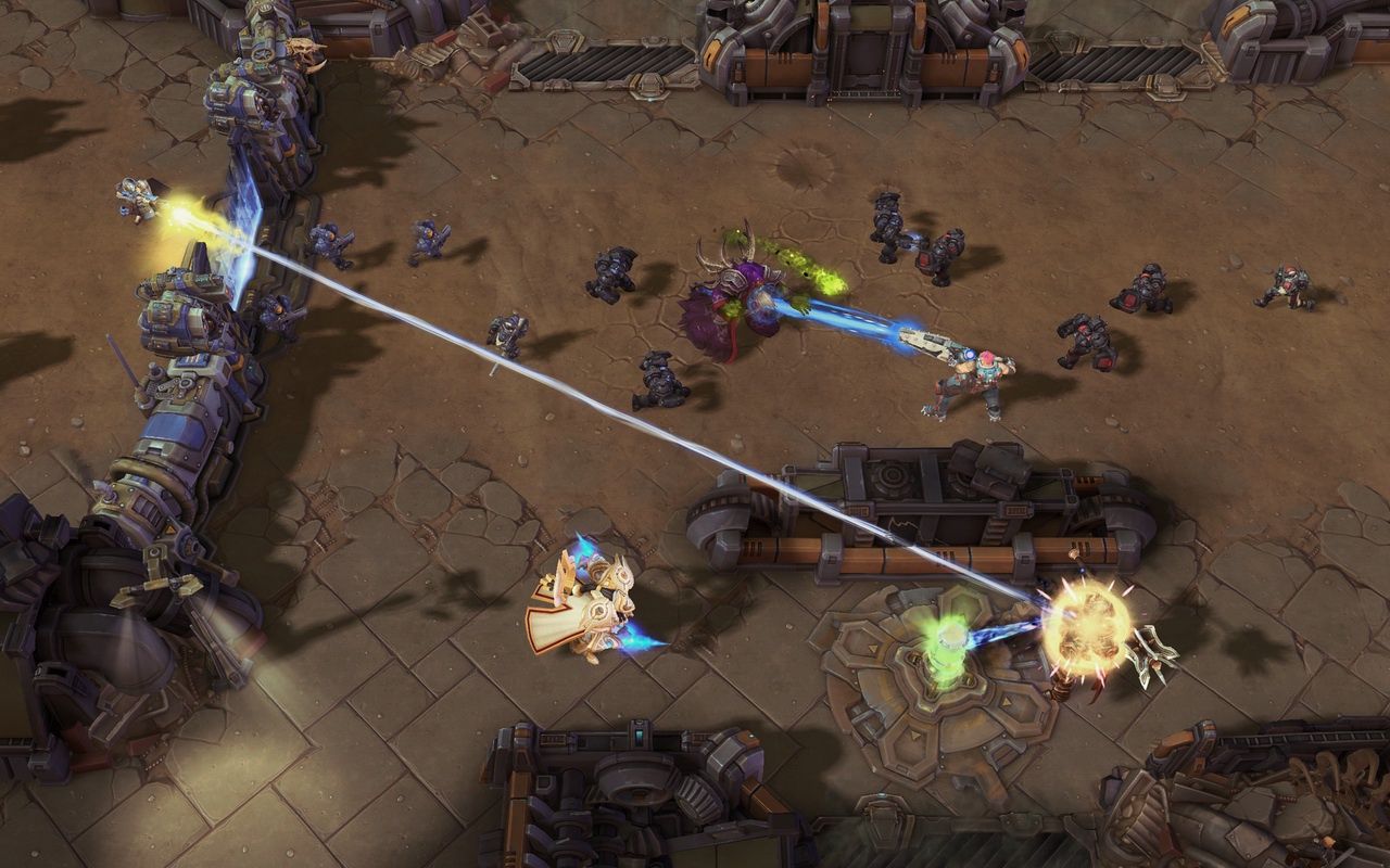 Heroes of the Storm - daleki strzał