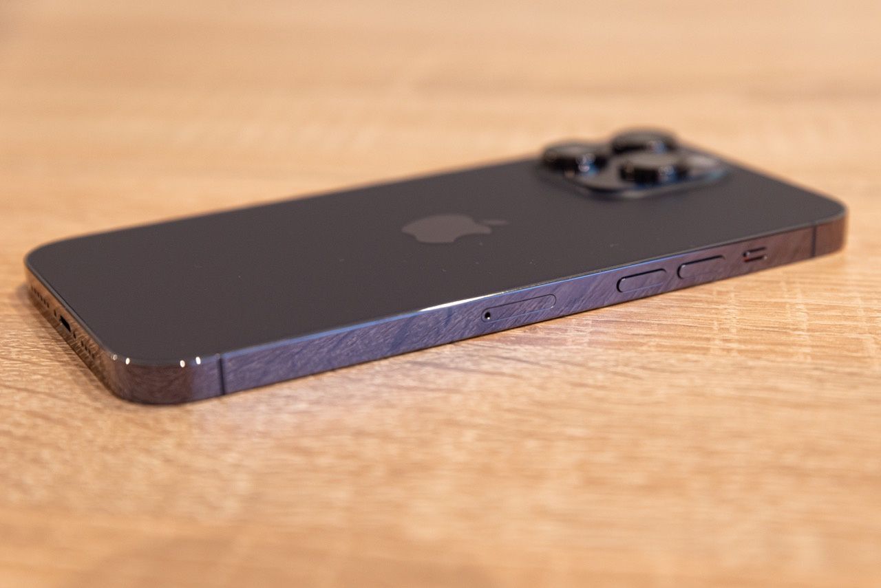 iPhone 14 pro max ramka