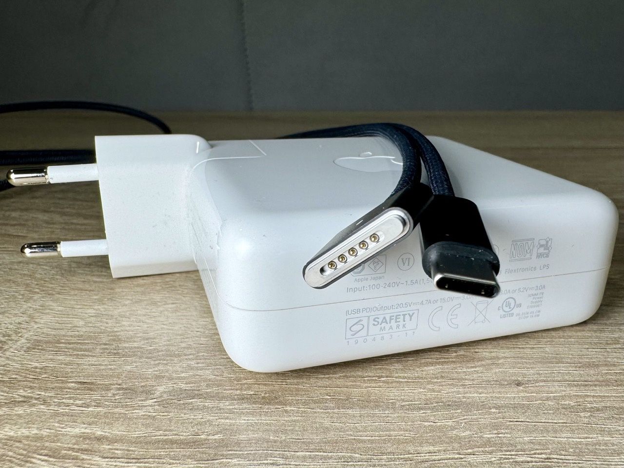 apple MagSafe 3