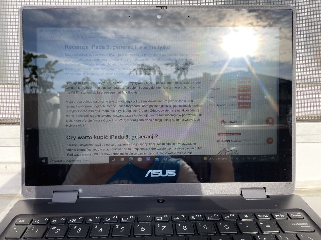 Asus BR1100F ekran