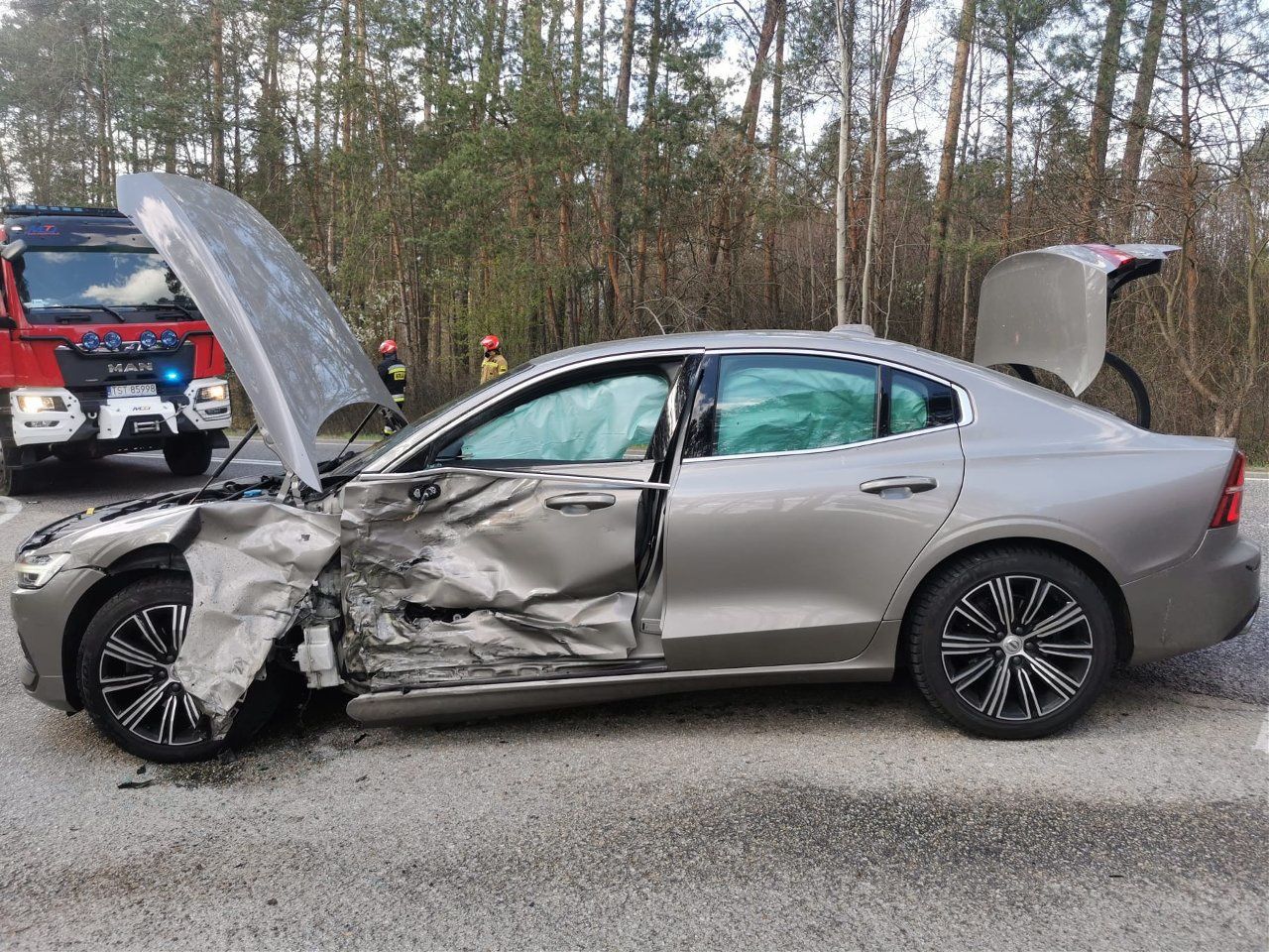 Tragedia na krajowej "42" w powiecie starachowickim. 