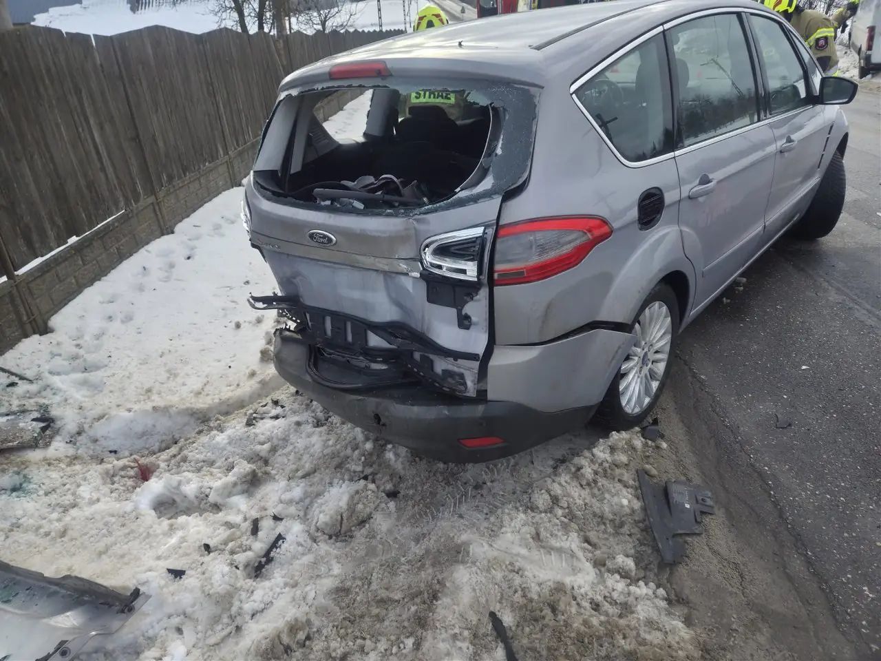 Zdjęcia z miejsca zdarzenia