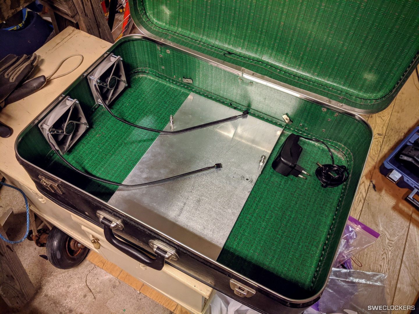 Komputer do gier w walizce - worklog
